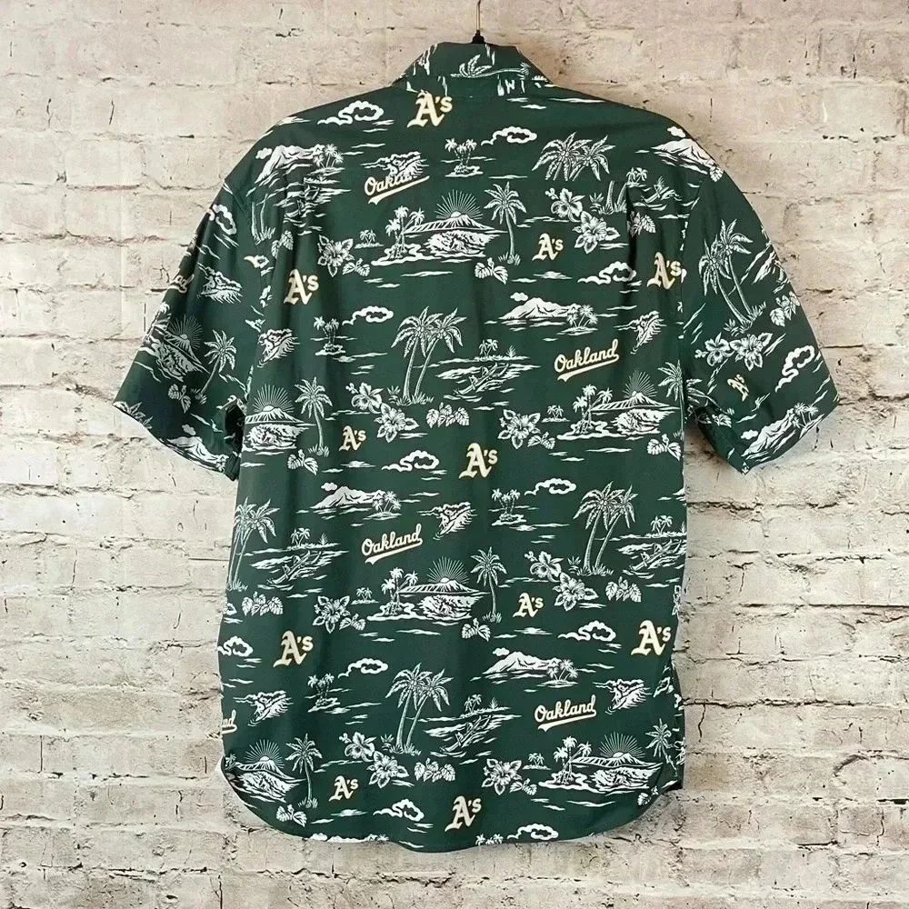 Reyn Spooner Men's M Oakland Athletics A's Kekai Performance Button Front Shirt
